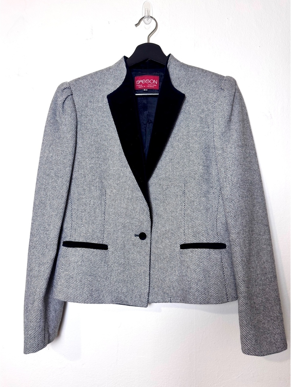 Black white tweed velvet jacket blazer Sasson vintage size 10-11
